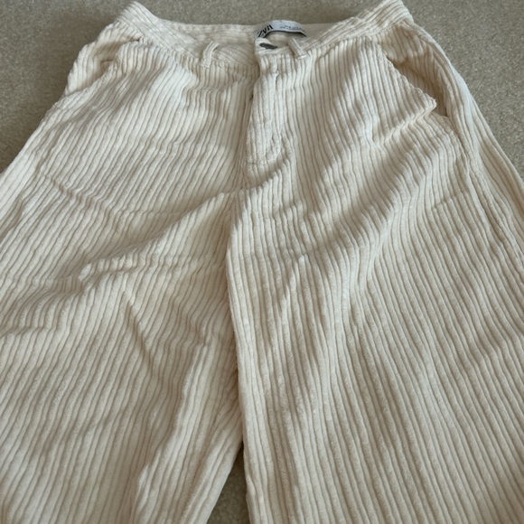 Zara Women’s Off White Beige cream Corduroy Pants Size EUR38/US6 - Picture 3 of 4